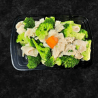 Best D3. Steamed Chicken w. Broccoli 水煮芥兰鸡 in Avondale, PA